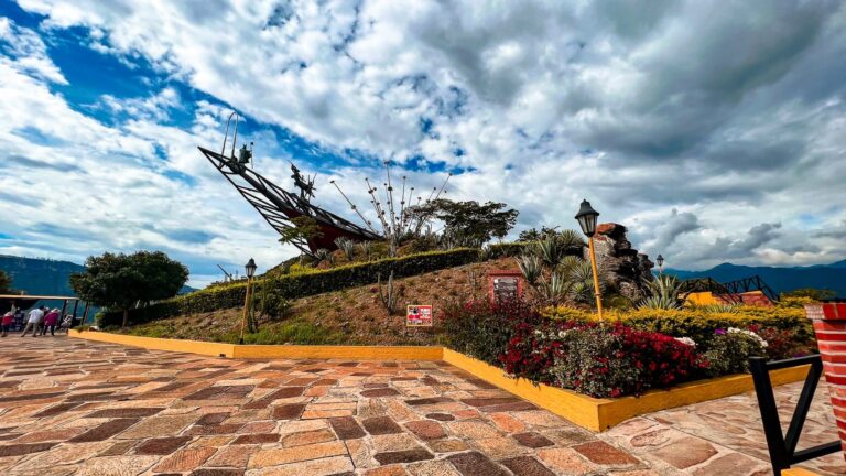 Plan Santander 4 Días, 3 Noches Desde Bogotá