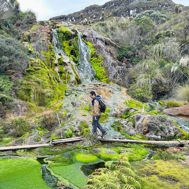 Caminata ecológica entre frailejones hacia la cascada del Silencio