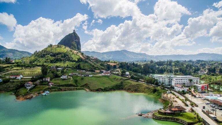 Plan Combinado Quindio y Antioquia 5 Días, 4 Noches Desde Bogotá