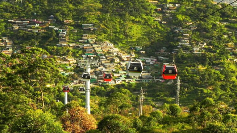 Circuito Medellín y Cartagena 8 días, 7 noches — Antioquia
