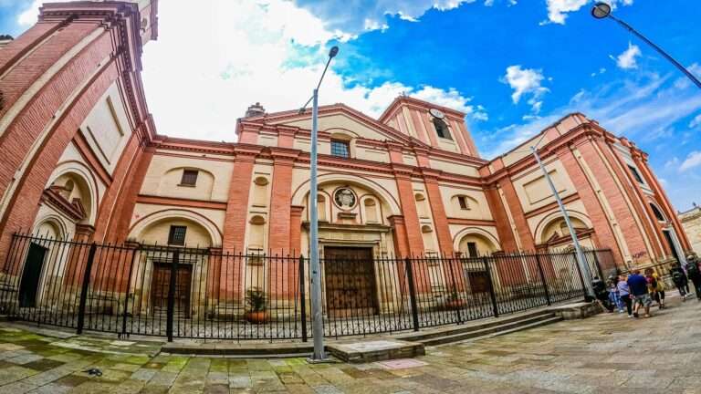Circuito Bogotá y el Eje Cafetero 6 días, 5 noches
