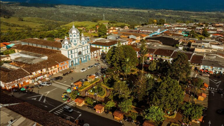 Plan Combinado Quindio y Antioquia 5 Días, 4 Noches Desde Bogotá
