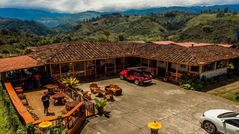 Plan Combinado Quindio y Antioquia 5 Días, 4 Noches Desde Bogotá
