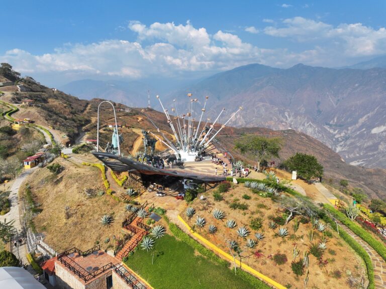 Parque Nacional del Chicamocha (Panachi) desde el mirador