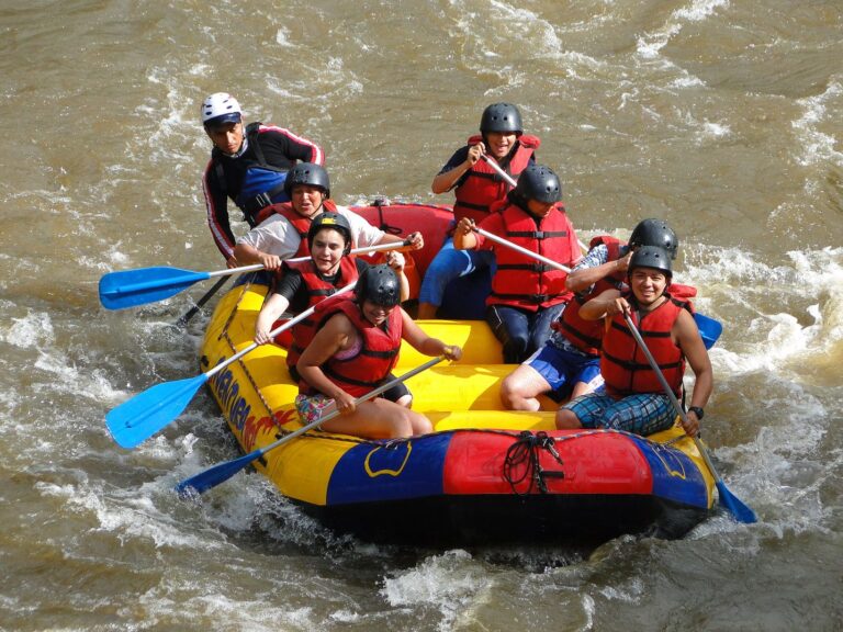 Rafting en el río Fonce en San Gil, Santander